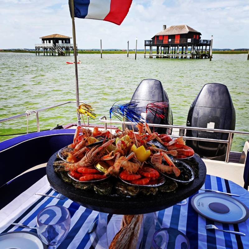 Sortie bate CSE ou Incentive : croisière privée avec traiteur