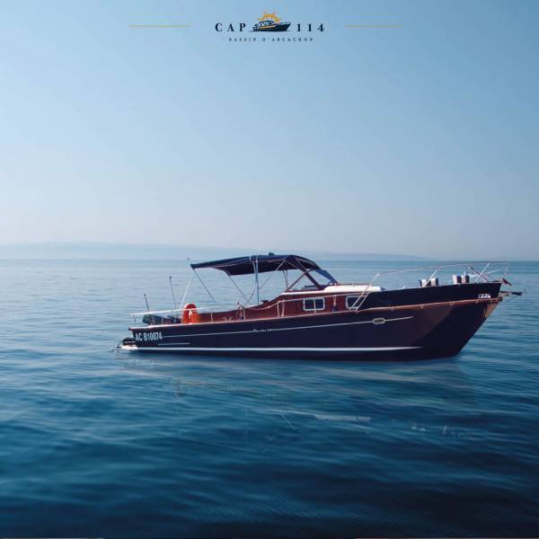 Dispersion de cendres en mer sur le Bassin d’Arcachon – bateau privatisé avec skipper