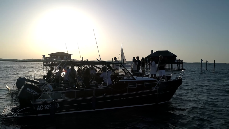 Privatisation de bateau pour balade événementielle : Mariage, baptême, ou feux d’artifice à Arcachon