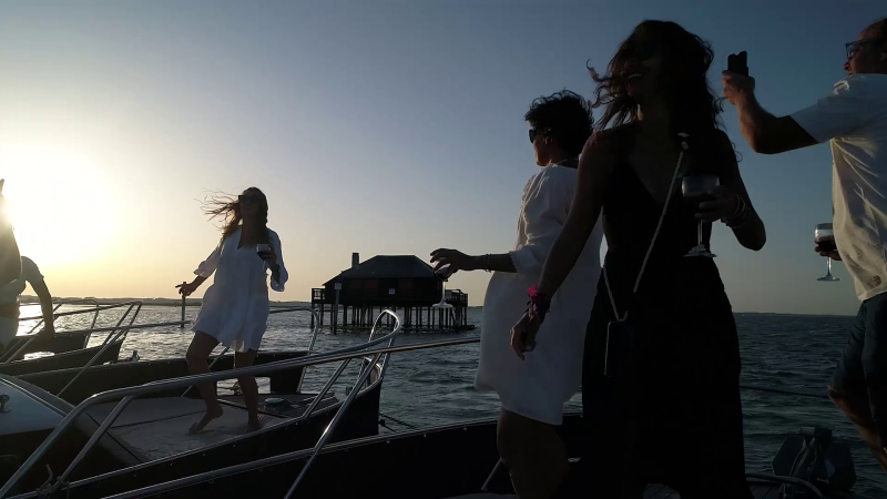 EVG & EVJF – La fête commence en bateau avec skipper sur le Bassin d’Arcachon !