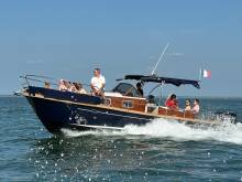 Notre zone d'activité pour ce service Location de bateau à la demi-journée pour dispersion des cendres d'un défunt avec cérémonie personnalisée et assistance professionnelle